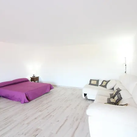 Villa Maryvilla 19 *